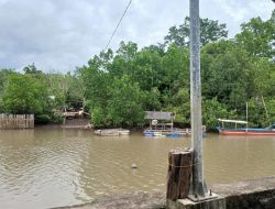 Hukum Tua Desa Maen Imbau Warga Waspada Cuaca Ekstrem, Prioritaskan Keselamatan Warga Bantaran Sungai