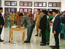 Lantik 190 Pejabat Administrator dan Pengawas, Bupati Sikka: Bangun kerjasama yang kuat Untuk Masyvarakat Kabupaten Sikka