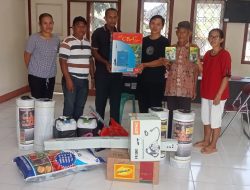 TPK Desa Tanjung Niara Serahkan Alat Pertanian kepada Kelompok Tani Berkat