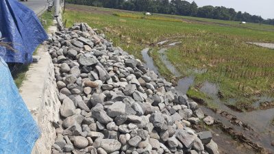 Kegiatan Pembangunanan Irigasi dari Dinas Pertanian di Desa Kubangwungu tidak Tranparan dan di Nilai Tidak Sesuai Ketentuan.