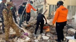 Gempa NTT, Masyarakat Diminta Jauhi Gedung yang Hampir Ambruk